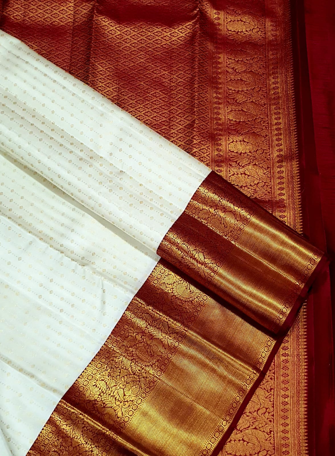 Oof-White Royal Weave Kanchipuram Bridal Saree
